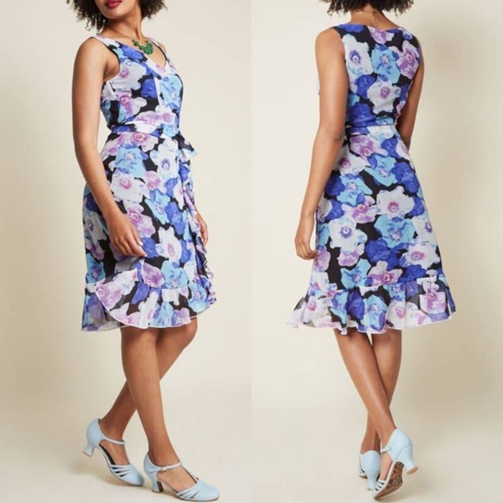 Mod Cloth Liza Luxe Floral Dress
